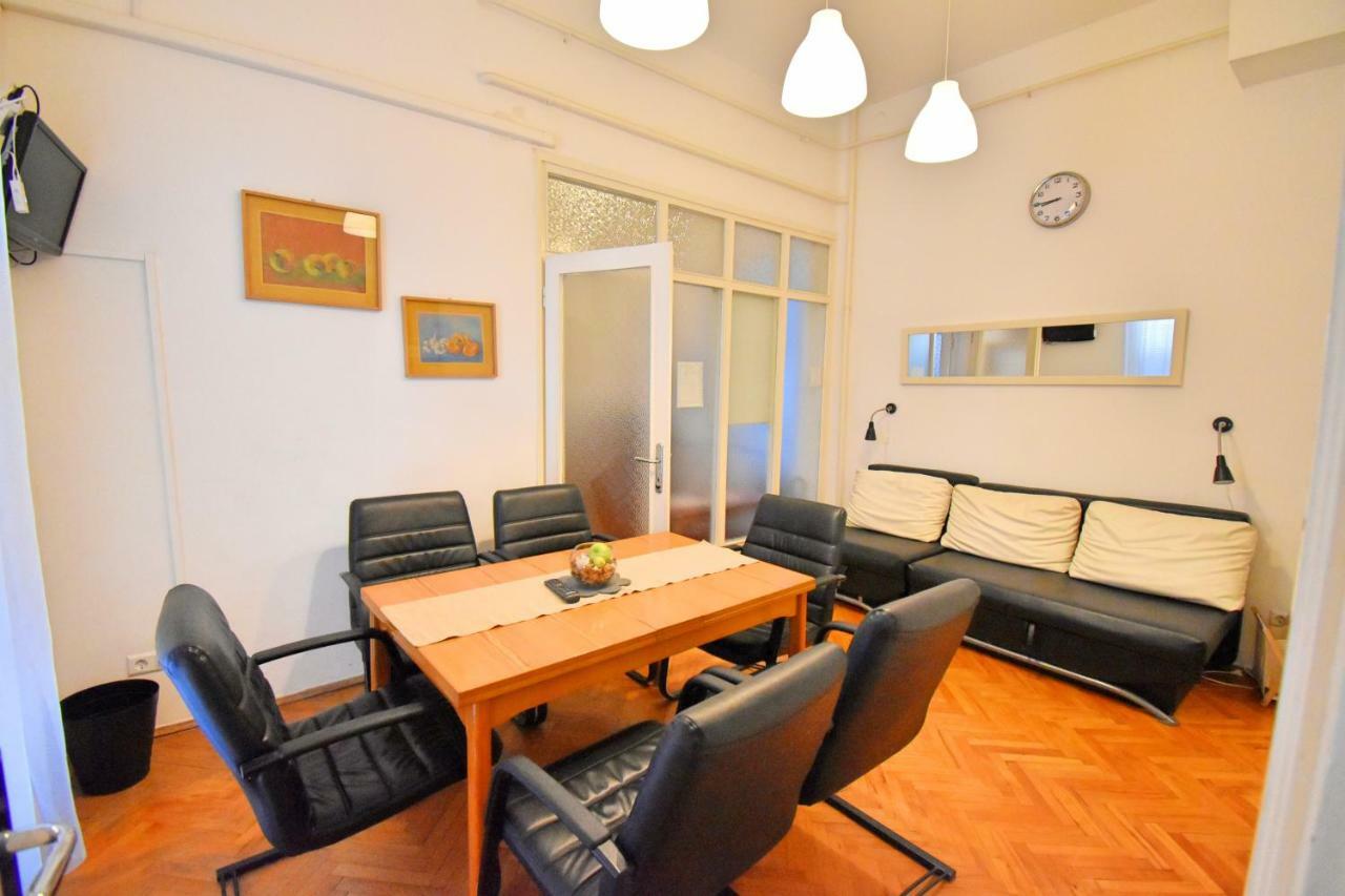 Donos Apartments Ζάγκρεμπ Εξωτερικό φωτογραφία